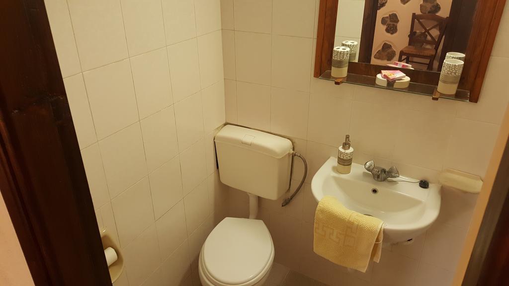 Agroktima Apartment Marmaron  ภายนอก รูปภาพ