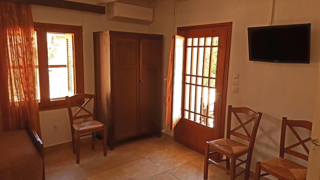 Agroktima Apartment Marmaron  ภายนอก รูปภาพ